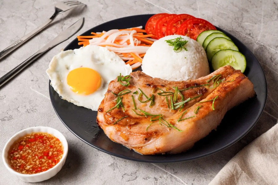 1 dĩa cơm tấm bao nhiêu calo, protein? Thành phần dinh dưỡng, các loại cơm tấm phổ biến, hiệu quả ăn kiêng, chỉ số đường huyết