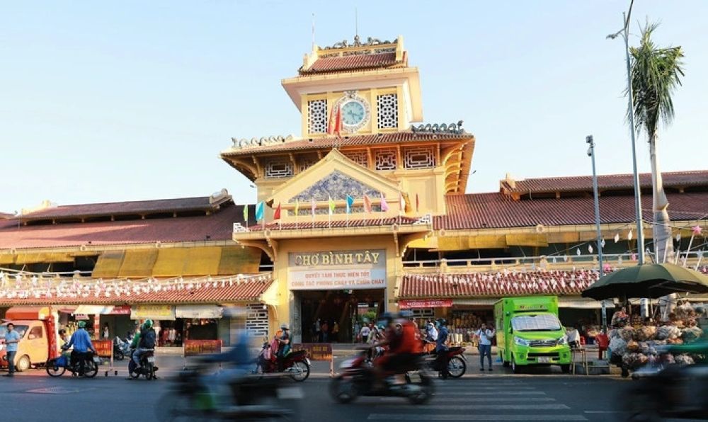 Chợ Bình Tây Chợ Lớn điểm đến văn hóa kiến trúc và mua sắm sầm uất của người Hoa tại Sài Gòn