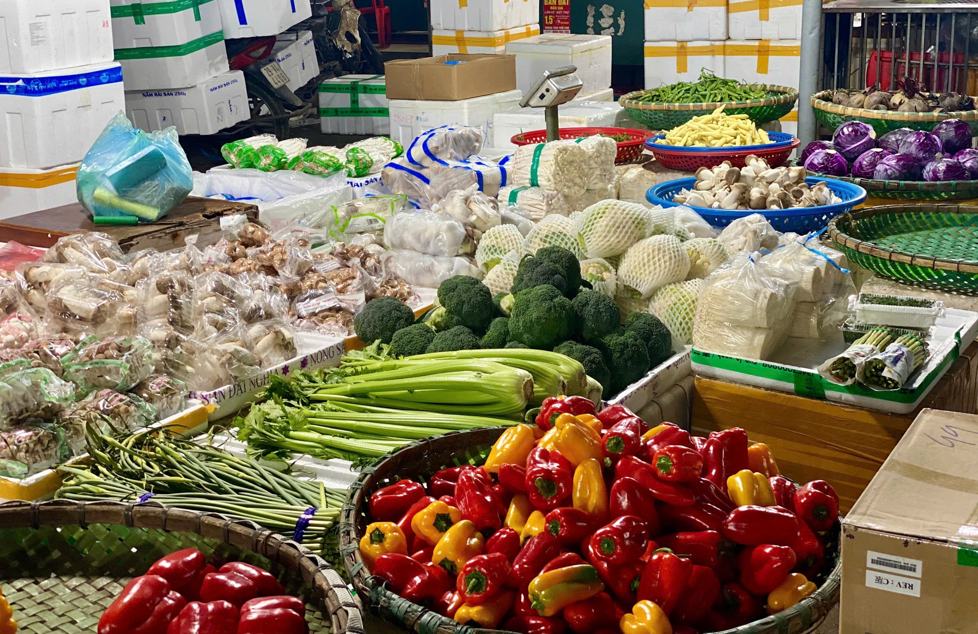 Chợ Đầu Mối Minh Khai: Vị trí quy mô, giao thương nông sản, hạ tầng dịch vụ, ngành hàng chủ đạo
