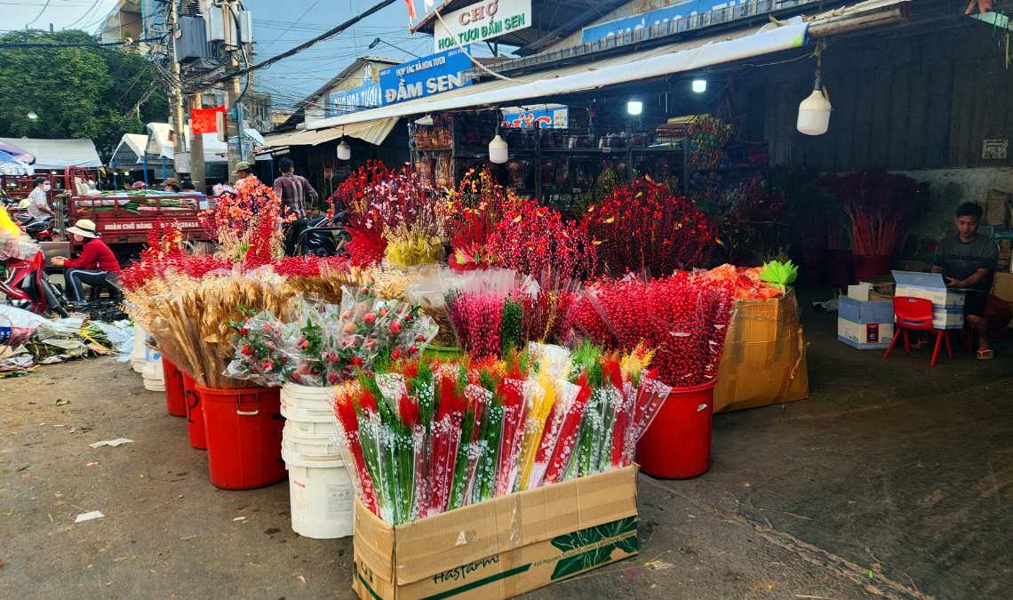 Chợ hoa đầu mối Đầm Sen nơi mua hoa tươi giá sỉ lớn nhất TP HCM cho dịp lễ Tết