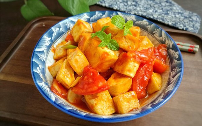 Đậu sốt cà chua bao nhiêu calo? Lượng calo từng phần ăn, tác dụng tiêu hóa, so sánh các loại đậu