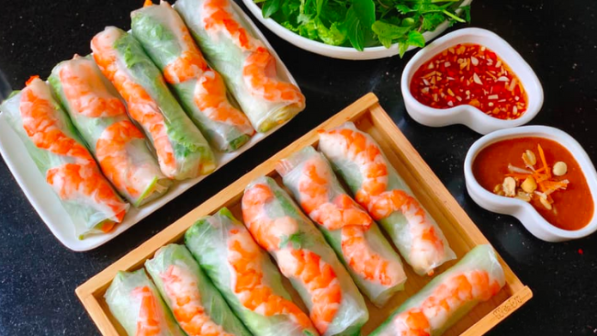 Gỏi cuốn bao nhiêu calo? Lượng kcal, ảnh hưởng thành phần, bảng dinh dưỡng chi tiết, phù hợp ăn kiêng không