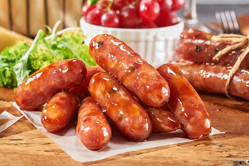 Lạp xưởng bao nhiêu calo, protein? Ăn mỗi ngày có tốt, calo thay đổi theo loại, cách ăn không tăng cân