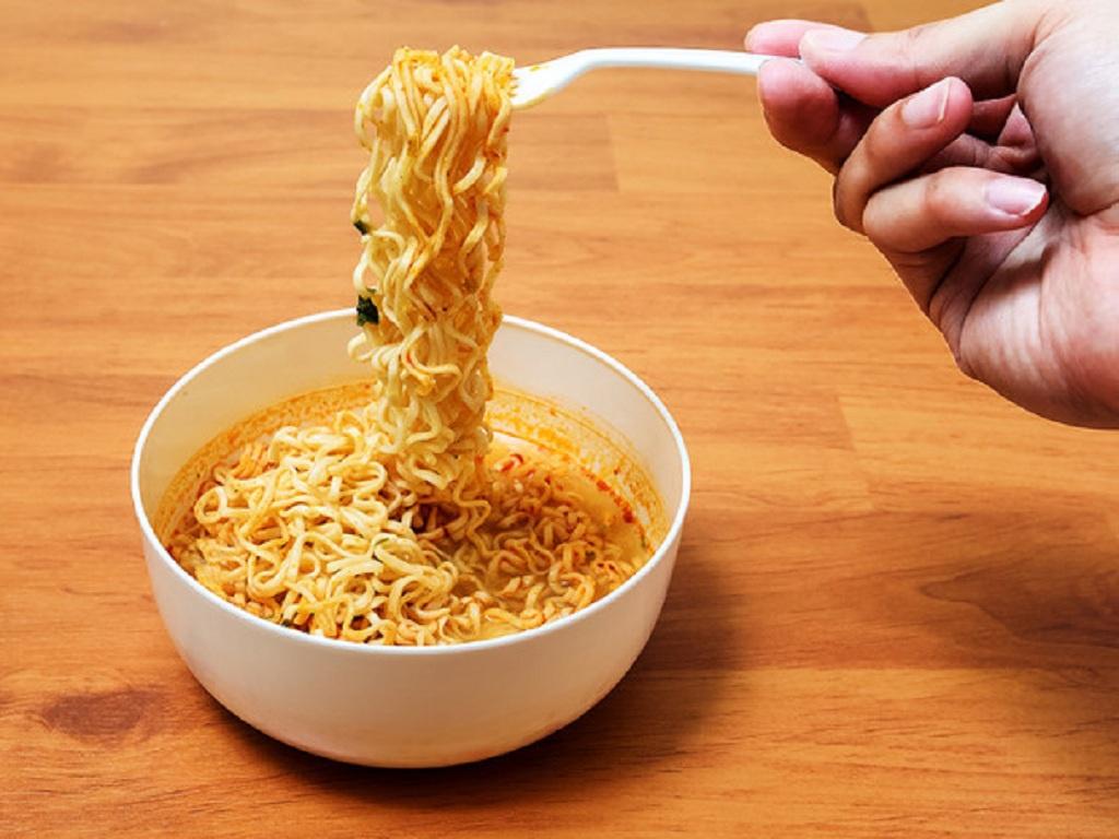 Mì Hảo Hảo bao nhiêu calo, protein? Dinh dưỡng trong một gói, nhu cầu năng lượng, bảng thành phần chuẩn