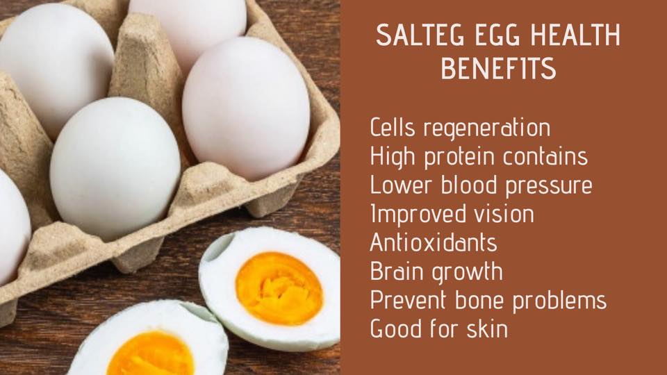 Trứng muối bao nhiêu calo? Bảng dưỡng chất, ảnh hưởng cân nặng, so sánh với trứng thường