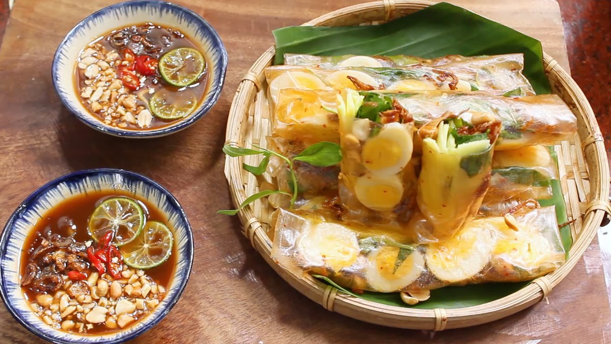 Bánh tráng cuốn bao nhiêu calo? Thành phần chính, biến thể phổ biến, tác động đến cân nặng, cách giảm calo