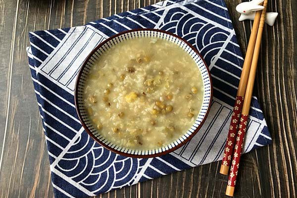 Tác động của cháo đậu đến chế độ ăn uống và cân nặng