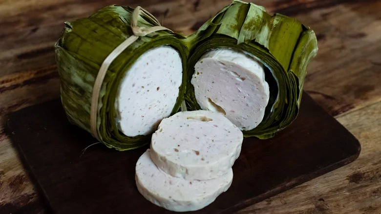 Chả lụa bao nhiêu calo, protein? Một miếng chứa bao nhiêu, ảnh hưởng cân nặng, so với giò chả khác