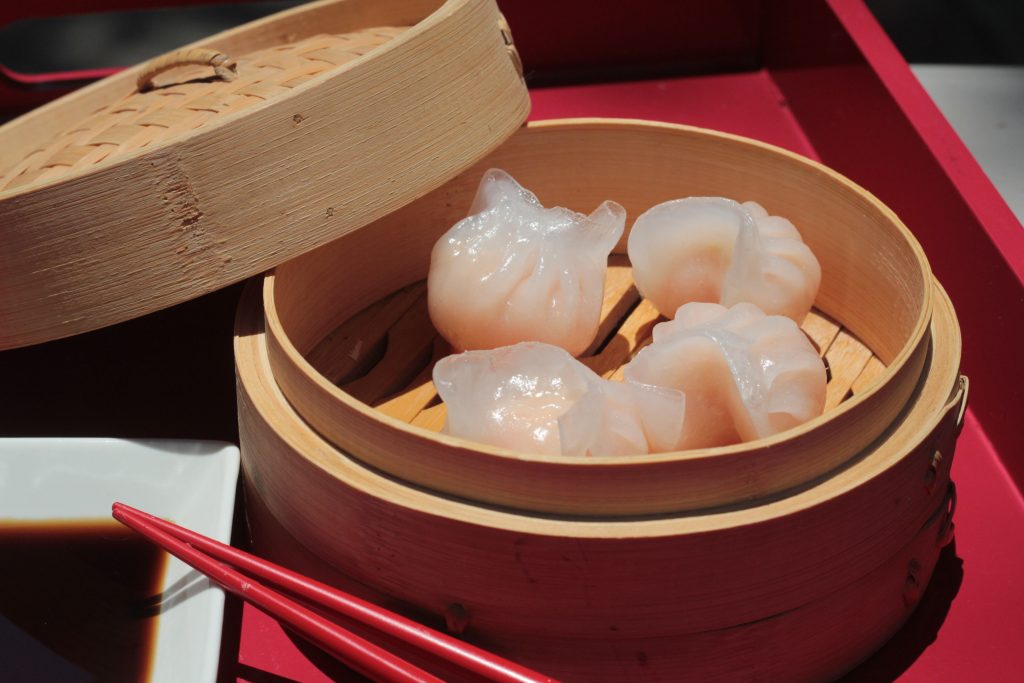 Há cảo bao nhiêu calo? Thành phần dinh dưỡng, hấp và chiên khác nhau ra sao, tác động đến sức khỏe